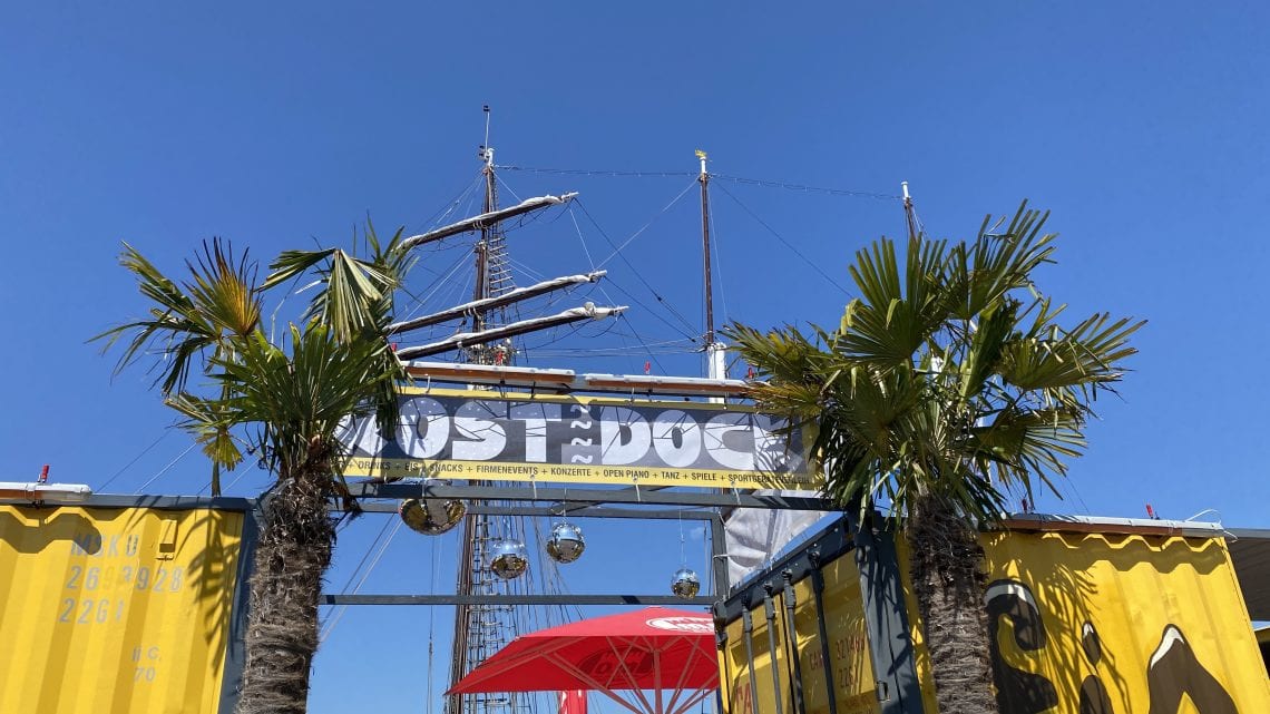 COOLES „ROST DOCK“